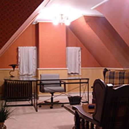 Albanus Phillips Inn Кембридж Экстерьер фото