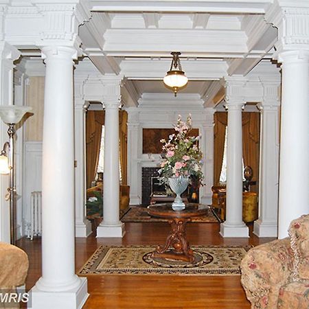 Albanus Phillips Inn Кембридж Экстерьер фото