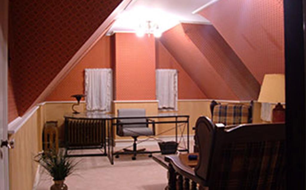 Albanus Phillips Inn Кембридж Экстерьер фото